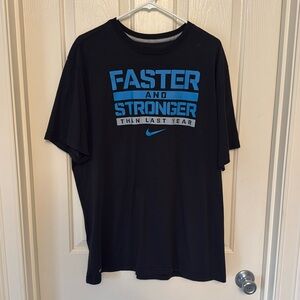 Nike dry fit T-shirt. 2XL